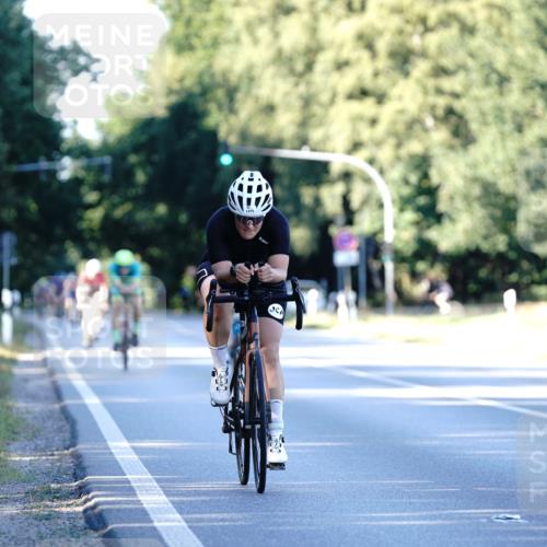 07.09.2025 - 19. Norderstedt Triathlon Michael Burmester http://msf.ph/oto/8848117 07.09.2025 16:20:19 Radfahren 1475 meine-sportfotos.de