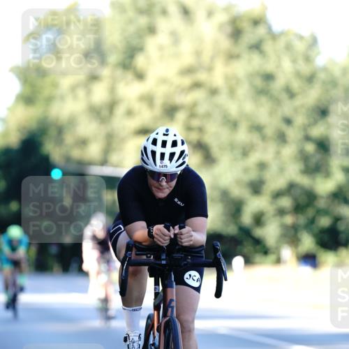 07.09.2025 - 19. Norderstedt Triathlon Michael Burmester http://msf.ph/oto/8848121 07.09.2025 16:20:20 Radfahren 1475 meine-sportfotos.de