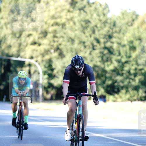 07.09.2025 - 19. Norderstedt Triathlon Michael Burmester http://msf.ph/oto/8848127 07.09.2025 16:20:23 Radfahren 1475, 1579, 1623 meine-sportfotos.de