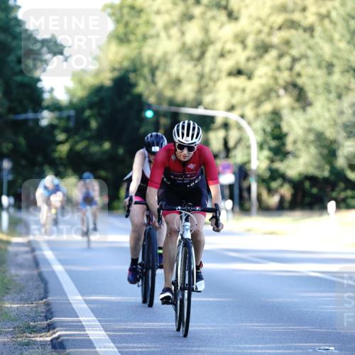 07.09.2025 - 19. Norderstedt Triathlon Michael Burmester http://msf.ph/oto/8848139 07.09.2025 16:20:27 Radfahren 952, 1061, 1579, 1623 meine-sportfotos.de