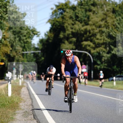 07.09.2025 - 19. Norderstedt Triathlon Michael Burmester http://msf.ph/oto/8848164 07.09.2025 11:35:08 Radfahren 228, 821 meine-sportfotos.de