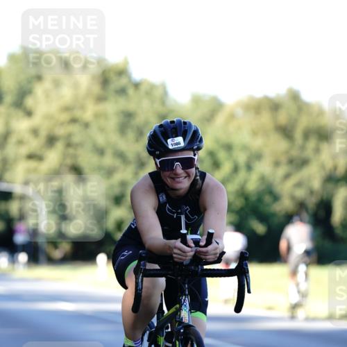 07.09.2025 - 19. Norderstedt Triathlon Michael Burmester http://msf.ph/oto/8848187 07.09.2025 16:20:59 Radfahren 1086, 1515, 1546 meine-sportfotos.de