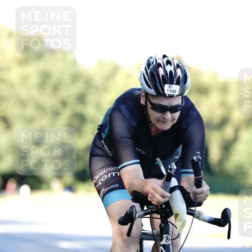 07.09.2025 - 19. Norderstedt Triathlon Michael Burmester http://msf.ph/oto/8848197 07.09.2025 16:21:06 Radfahren 421, 1102 meine-sportfotos.de