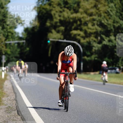 07.09.2025 - 19. Norderstedt Triathlon Michael Burmester http://msf.ph/oto/8848202 07.09.2025 11:35:24 Radfahren 191, 734, 1189 meine-sportfotos.de