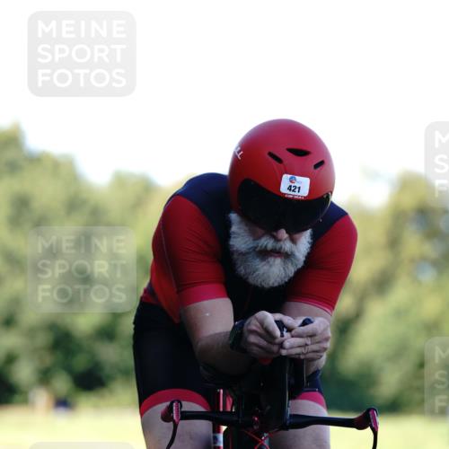 07.09.2025 - 19. Norderstedt Triathlon Michael Burmester http://msf.ph/oto/8848203 07.09.2025 16:21:08 Radfahren 421, 1102 meine-sportfotos.de