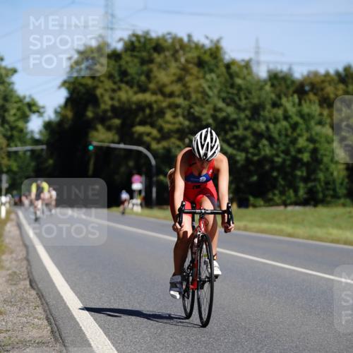07.09.2025 - 19. Norderstedt Triathlon Michael Burmester http://msf.ph/oto/8848206 07.09.2025 11:35:25 Radfahren 734, 1189 meine-sportfotos.de