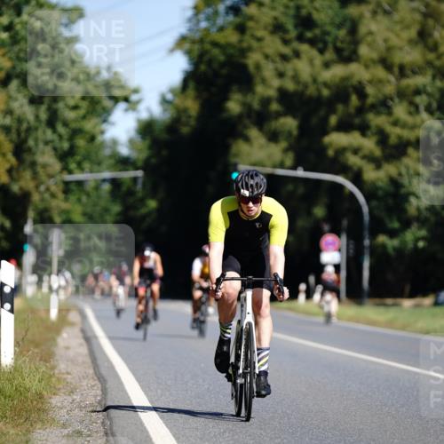 07.09.2025 - 19. Norderstedt Triathlon Michael Burmester http://msf.ph/oto/8848212 07.09.2025 11:35:30 Radfahren 279 meine-sportfotos.de
