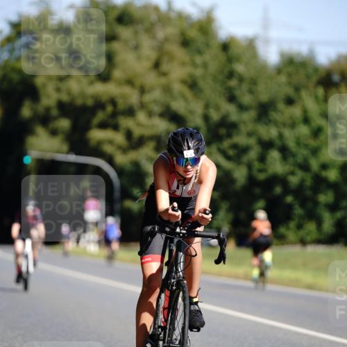 07.09.2025 - 19. Norderstedt Triathlon Michael Burmester http://msf.ph/oto/8848222 07.09.2025 11:35:36 Radfahren 201, 795, 1170 meine-sportfotos.de