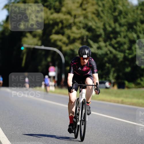 07.09.2025 - 19. Norderstedt Triathlon Michael Burmester http://msf.ph/oto/8848226 07.09.2025 11:35:38 Radfahren 201, 795, 1170 meine-sportfotos.de