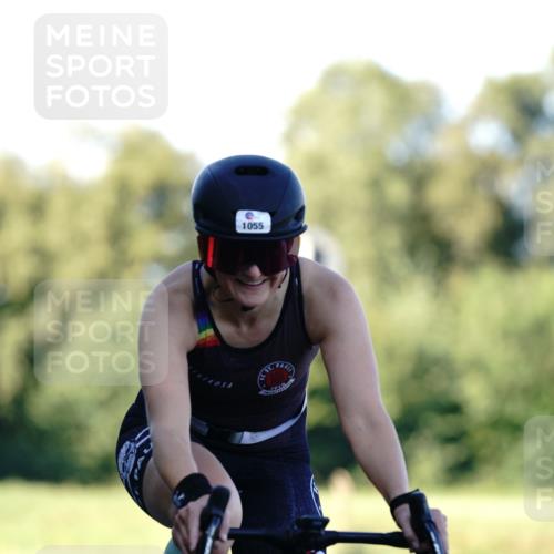 07.09.2025 - 19. Norderstedt Triathlon Michael Burmester http://msf.ph/oto/8848241 07.09.2025 16:21:47 Radfahren 1055, 1078 meine-sportfotos.de