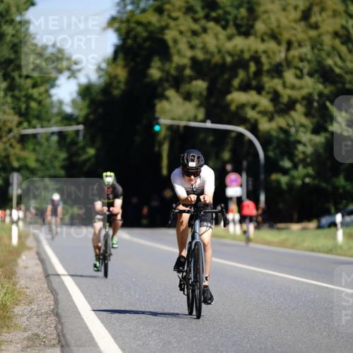 07.09.2025 - 19. Norderstedt Triathlon Michael Burmester http://msf.ph/oto/8848248 07.09.2025 11:35:55 Radfahren 1194 meine-sportfotos.de