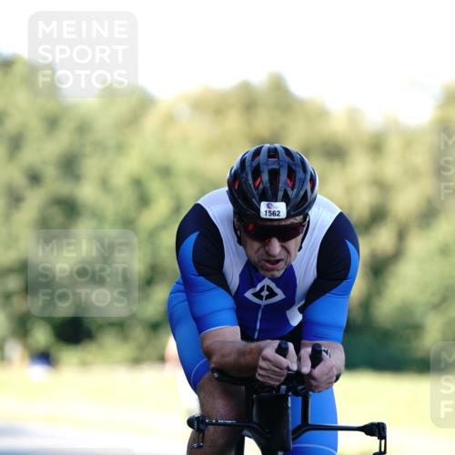 07.09.2025 - 19. Norderstedt Triathlon Michael Burmester http://msf.ph/oto/8848249 07.09.2025 16:21:53 Radfahren 1562 meine-sportfotos.de