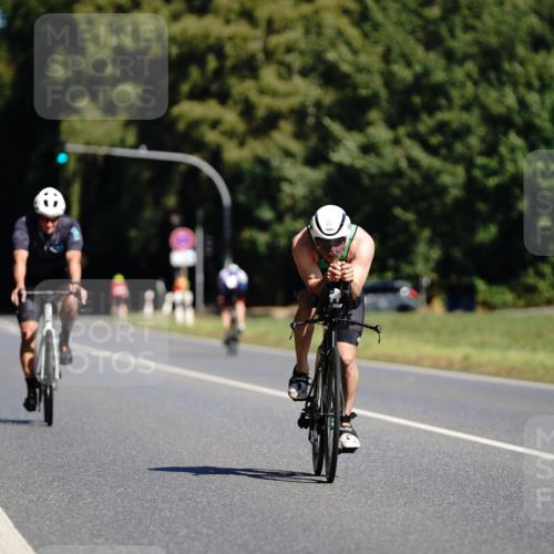 07.09.2025 - 19. Norderstedt Triathlon Michael Burmester http://msf.ph/oto/8848262 07.09.2025 11:36:05 Radfahren 1383 meine-sportfotos.de
