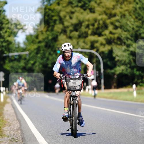 07.09.2025 - 19. Norderstedt Triathlon Michael Burmester http://msf.ph/oto/8848271 07.09.2025 13:10:20 Radfahren 315, 320, 331, 1261 meine-sportfotos.de