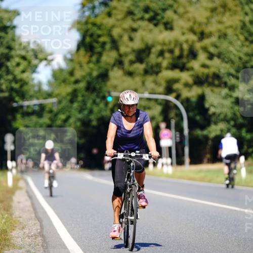 07.09.2025 - 19. Norderstedt Triathlon Michael Burmester http://msf.ph/oto/8848280 07.09.2025 13:10:31 Radfahren 350, 1353 meine-sportfotos.de
