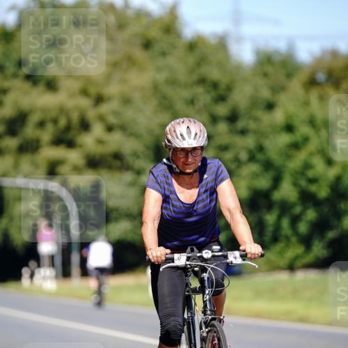 07.09.2025 - 19. Norderstedt Triathlon Michael Burmester http://msf.ph/oto/8848282 07.09.2025 13:10:32 Radfahren 350, 1353 meine-sportfotos.de