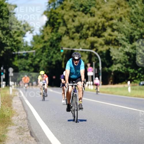 07.09.2025 - 19. Norderstedt Triathlon Michael Burmester http://msf.ph/oto/8848301 07.09.2025 13:11:52 Radfahren 841, 1352 meine-sportfotos.de