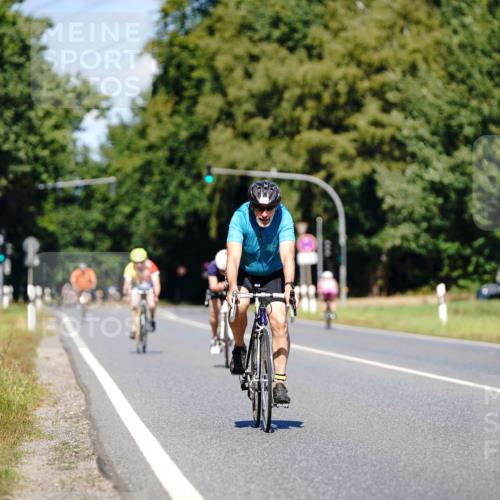 07.09.2025 - 19. Norderstedt Triathlon Michael Burmester http://msf.ph/oto/8848302 07.09.2025 13:11:52 Radfahren 841, 1352 meine-sportfotos.de