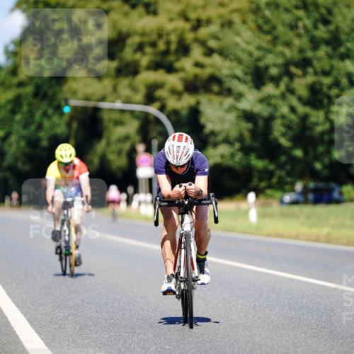 07.09.2025 - 19. Norderstedt Triathlon Michael Burmester http://msf.ph/oto/8848305 07.09.2025 13:11:56 Radfahren 777, 1352 meine-sportfotos.de