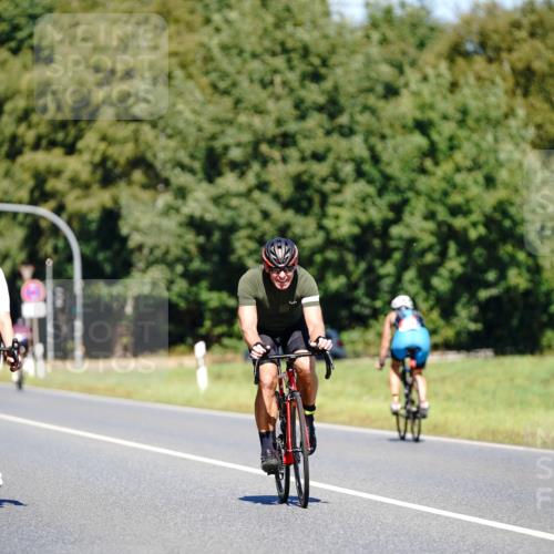 07.09.2025 - 19. Norderstedt Triathlon Michael Burmester http://msf.ph/oto/8848321 07.09.2025 13:12:52 Radfahren 316, 344, 354 meine-sportfotos.de