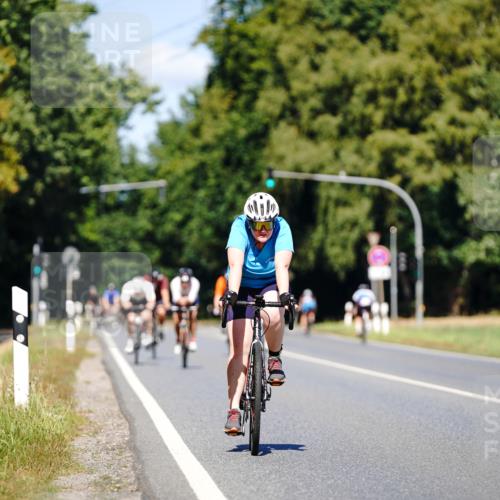 07.09.2025 - 19. Norderstedt Triathlon Michael Burmester http://msf.ph/oto/8848331 07.09.2025 13:13:02 Radfahren 322, 328, 790 meine-sportfotos.de