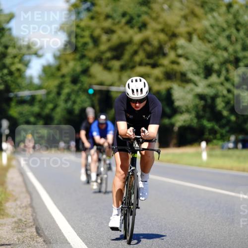 07.09.2025 - 19. Norderstedt Triathlon Michael Burmester http://msf.ph/oto/8848345 07.09.2025 13:13:19 Radfahren 353, 1344 meine-sportfotos.de