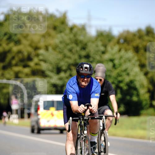 07.09.2025 - 19. Norderstedt Triathlon Michael Burmester http://msf.ph/oto/8848352 07.09.2025 13:13:22 Radfahren 197, 1344 meine-sportfotos.de