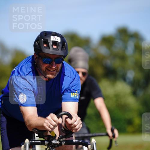 07.09.2025 - 19. Norderstedt Triathlon Michael Burmester http://msf.ph/oto/8848354 07.09.2025 13:13:23 Radfahren 197, 1344 meine-sportfotos.de