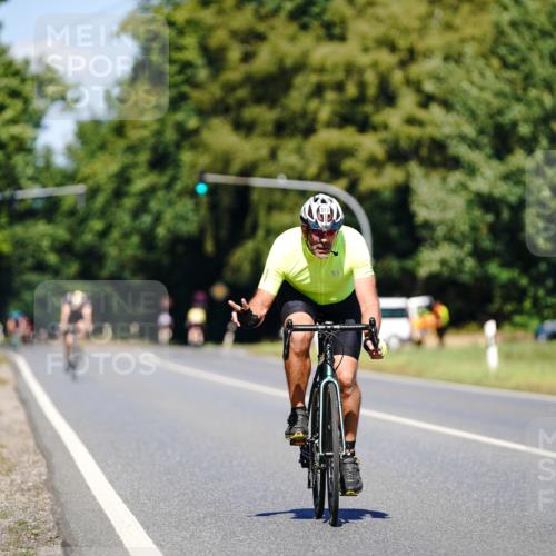07.09.2025 - 19. Norderstedt Triathlon Michael Burmester http://msf.ph/oto/8848364 07.09.2025 13:14:07 Radfahren 313 meine-sportfotos.de
