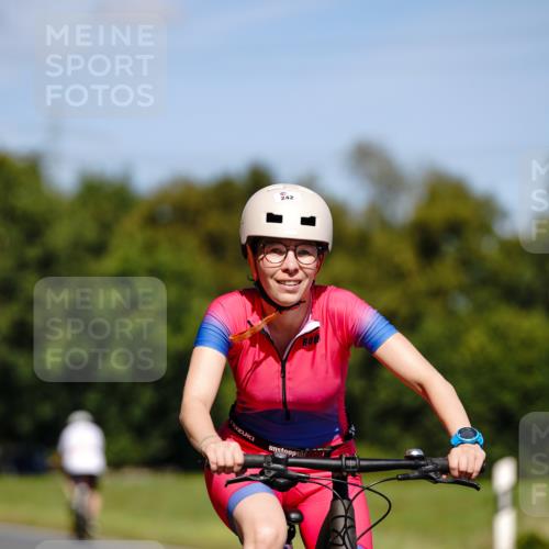 07.09.2025 - 19. Norderstedt Triathlon Michael Burmester http://msf.ph/oto/8848390 07.09.2025 13:15:01 Radfahren 242 meine-sportfotos.de