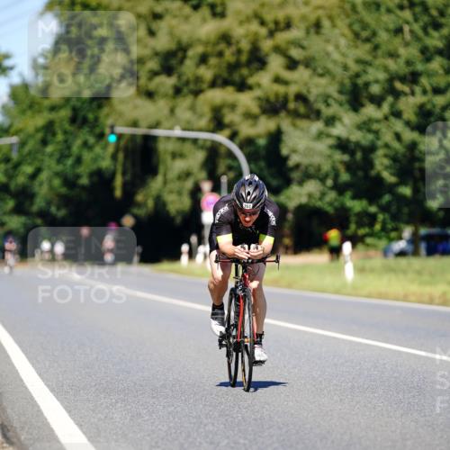07.09.2025 - 19. Norderstedt Triathlon Michael Burmester http://msf.ph/oto/8848397 07.09.2025 13:15:42 Radfahren 357 meine-sportfotos.de