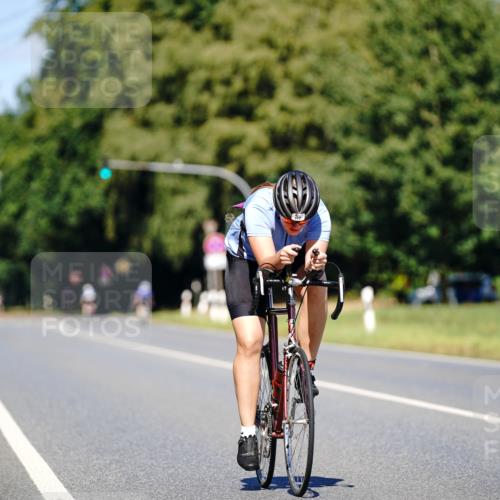 07.09.2025 - 19. Norderstedt Triathlon Michael Burmester http://msf.ph/oto/8848416 07.09.2025 13:16:21 Radfahren 317 meine-sportfotos.de