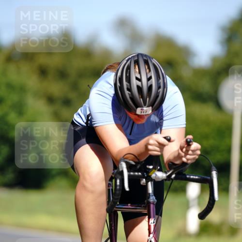 07.09.2025 - 19. Norderstedt Triathlon Michael Burmester http://msf.ph/oto/8848418 07.09.2025 13:16:22 Radfahren 317 meine-sportfotos.de