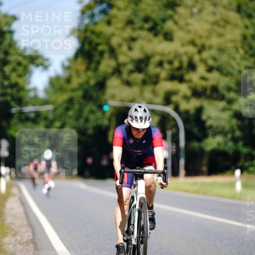07.09.2025 - 19. Norderstedt Triathlon Michael Burmester http://msf.ph/oto/8848444 07.09.2025 13:17:40 Radfahren 855 meine-sportfotos.de