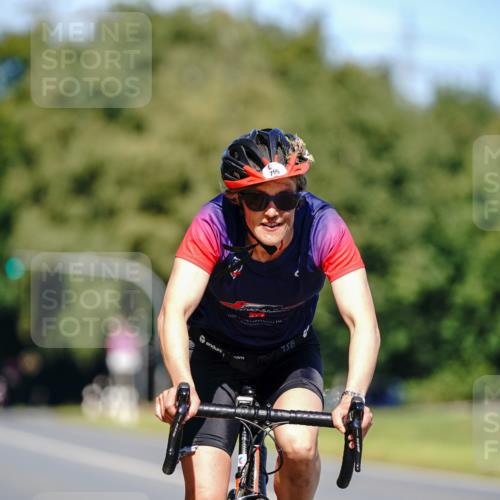 07.09.2025 - 19. Norderstedt Triathlon Michael Burmester http://msf.ph/oto/8848454 07.09.2025 13:17:53 Radfahren 799 meine-sportfotos.de