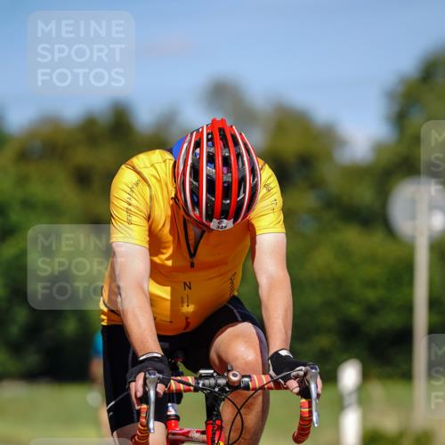 07.09.2025 - 19. Norderstedt Triathlon Michael Burmester http://msf.ph/oto/8848457 07.09.2025 13:18:21 Radfahren 348 meine-sportfotos.de