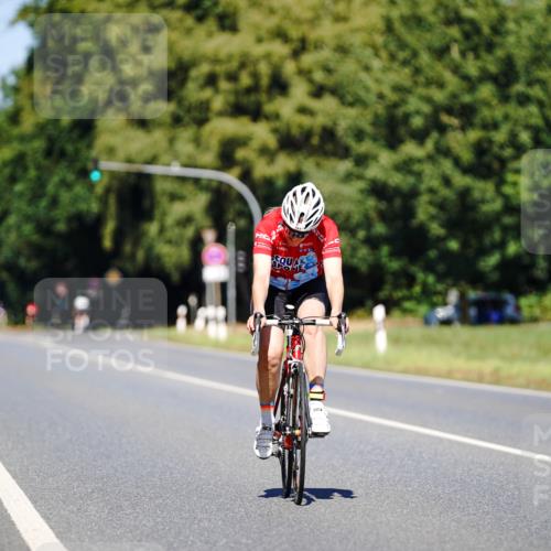 07.09.2025 - 19. Norderstedt Triathlon Michael Burmester http://msf.ph/oto/8848469 07.09.2025 13:18:49 Radfahren 343 meine-sportfotos.de