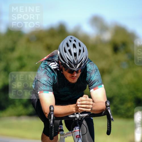 07.09.2025 - 19. Norderstedt Triathlon Michael Burmester http://msf.ph/oto/8848489 07.09.2025 13:19:33 Radfahren 232 meine-sportfotos.de