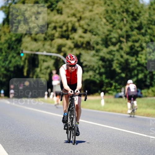 07.09.2025 - 19. Norderstedt Triathlon Michael Burmester http://msf.ph/oto/8848494 07.09.2025 13:19:58 Radfahren 805 meine-sportfotos.de