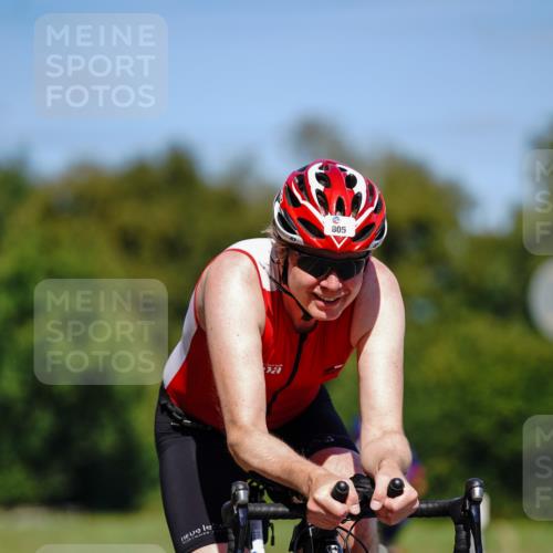 07.09.2025 - 19. Norderstedt Triathlon Michael Burmester http://msf.ph/oto/8848498 07.09.2025 13:20:00 Radfahren 805 meine-sportfotos.de