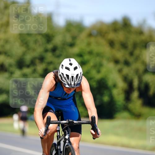 07.09.2025 - 19. Norderstedt Triathlon Michael Burmester http://msf.ph/oto/8848505 07.09.2025 13:20:14 Radfahren 264, 270 meine-sportfotos.de