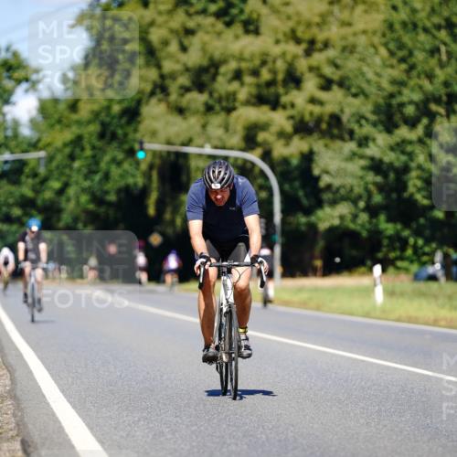 07.09.2025 - 19. Norderstedt Triathlon Michael Burmester http://msf.ph/oto/8848508 07.09.2025 13:20:18 Radfahren 360 meine-sportfotos.de