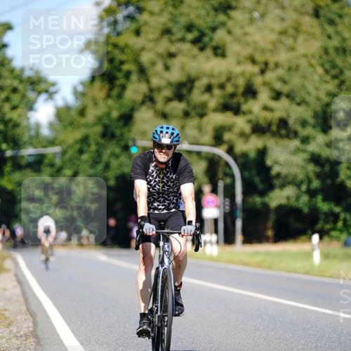 07.09.2025 - 19. Norderstedt Triathlon Michael Burmester http://msf.ph/oto/8848513 07.09.2025 13:20:23 Radfahren 230, 360 meine-sportfotos.de