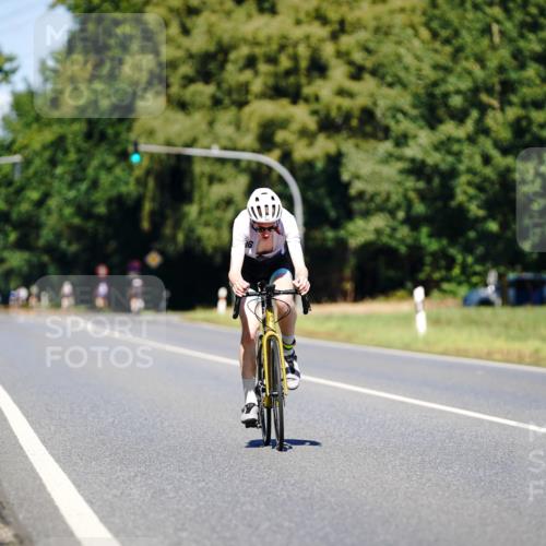 07.09.2025 - 19. Norderstedt Triathlon Michael Burmester http://msf.ph/oto/8848516 07.09.2025 13:20:30 Radfahren 342 meine-sportfotos.de