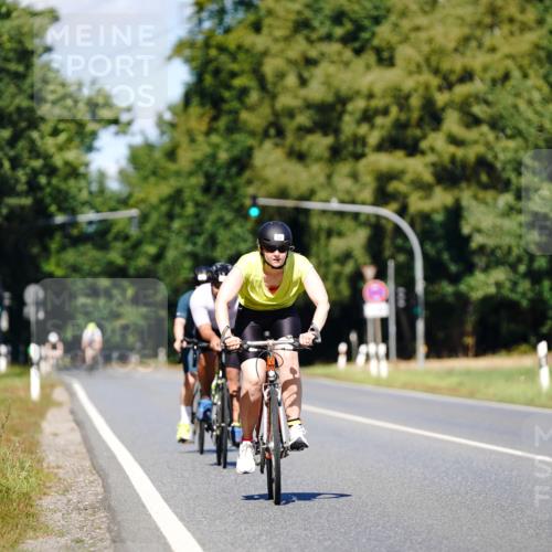 07.09.2025 - 19. Norderstedt Triathlon Michael Burmester http://msf.ph/oto/8848544 07.09.2025 13:22:23 Radfahren 179 meine-sportfotos.de