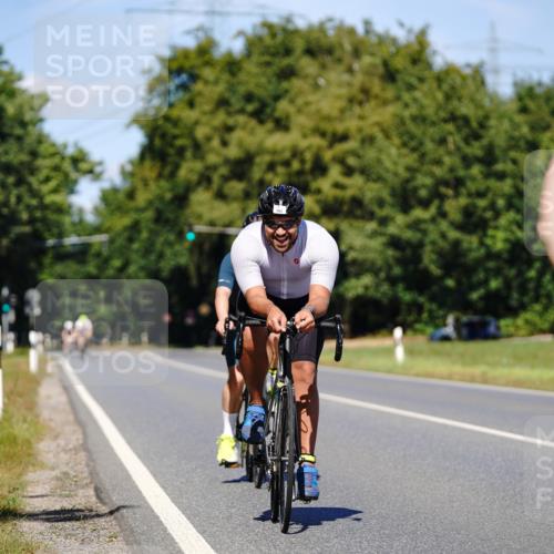 07.09.2025 - 19. Norderstedt Triathlon Michael Burmester http://msf.ph/oto/8848548 07.09.2025 13:22:26 Radfahren 179, 193, 206 meine-sportfotos.de