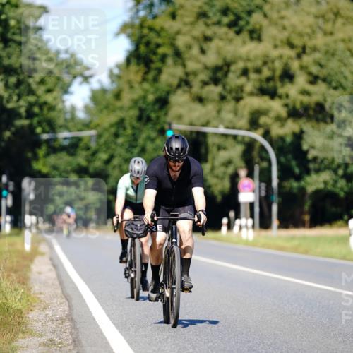 07.09.2025 - 19. Norderstedt Triathlon Michael Burmester http://msf.ph/oto/8848570 07.09.2025 13:23:08 Radfahren  meine-sportfotos.de