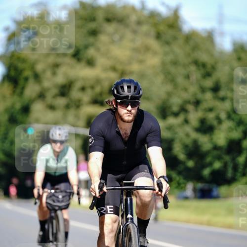 07.09.2025 - 19. Norderstedt Triathlon Michael Burmester http://msf.ph/oto/8848572 07.09.2025 13:23:10 Radfahren  meine-sportfotos.de