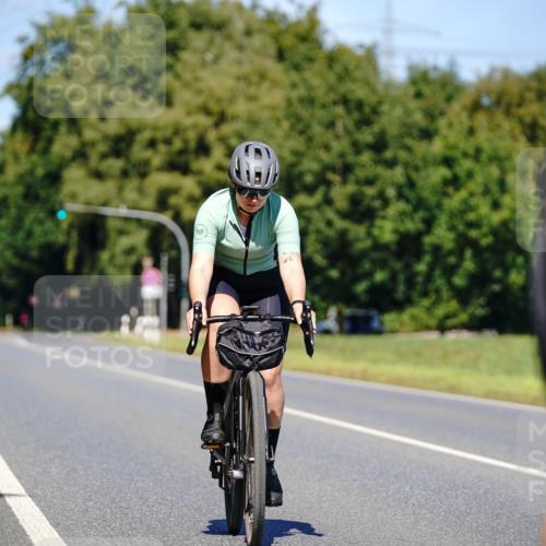 07.09.2025 - 19. Norderstedt Triathlon Michael Burmester http://msf.ph/oto/8848575 07.09.2025 13:23:11 Radfahren  meine-sportfotos.de
