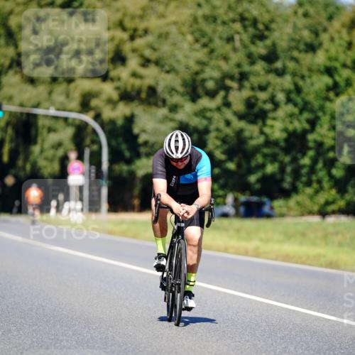 07.09.2025 - 19. Norderstedt Triathlon Michael Burmester http://msf.ph/oto/8848580 07.09.2025 13:23:23 Radfahren 336 meine-sportfotos.de